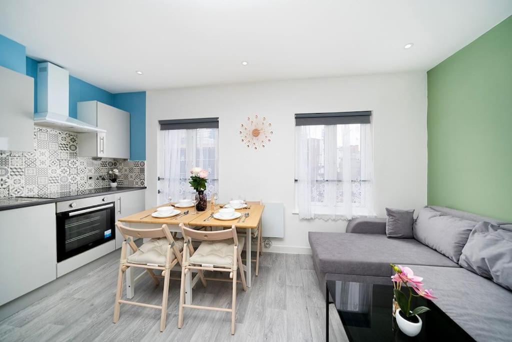 Soho Apartments F4 Londra Esterno foto